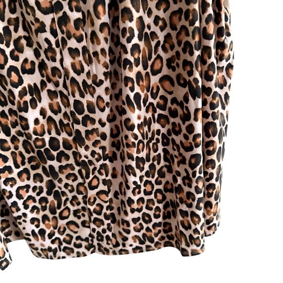 The Limited Women’s 3X Leopard Print Ruffle Neck Blouse Brown Beige Black - Picture 5 of 10